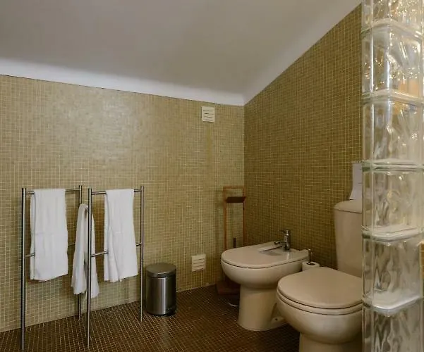 Timeless At The Heart Of The Village Ii شقة إيريسييرا