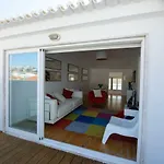 Timeless At The Heart Of The Village Ii Apartmán